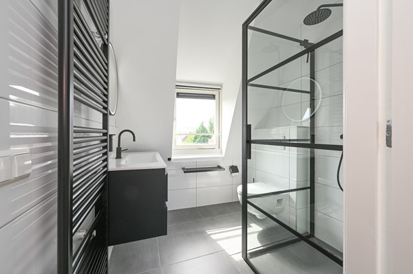 Medium property photo - Hoevestraat, 3033 GA Rotterdam
